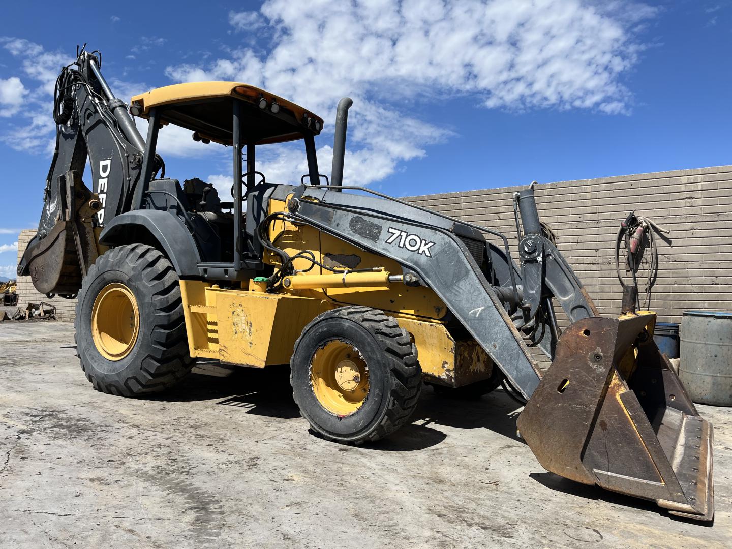 ./imagenes/INVOICE/2019/18265/RETRO JOHN DEERE 710K (1).JPG